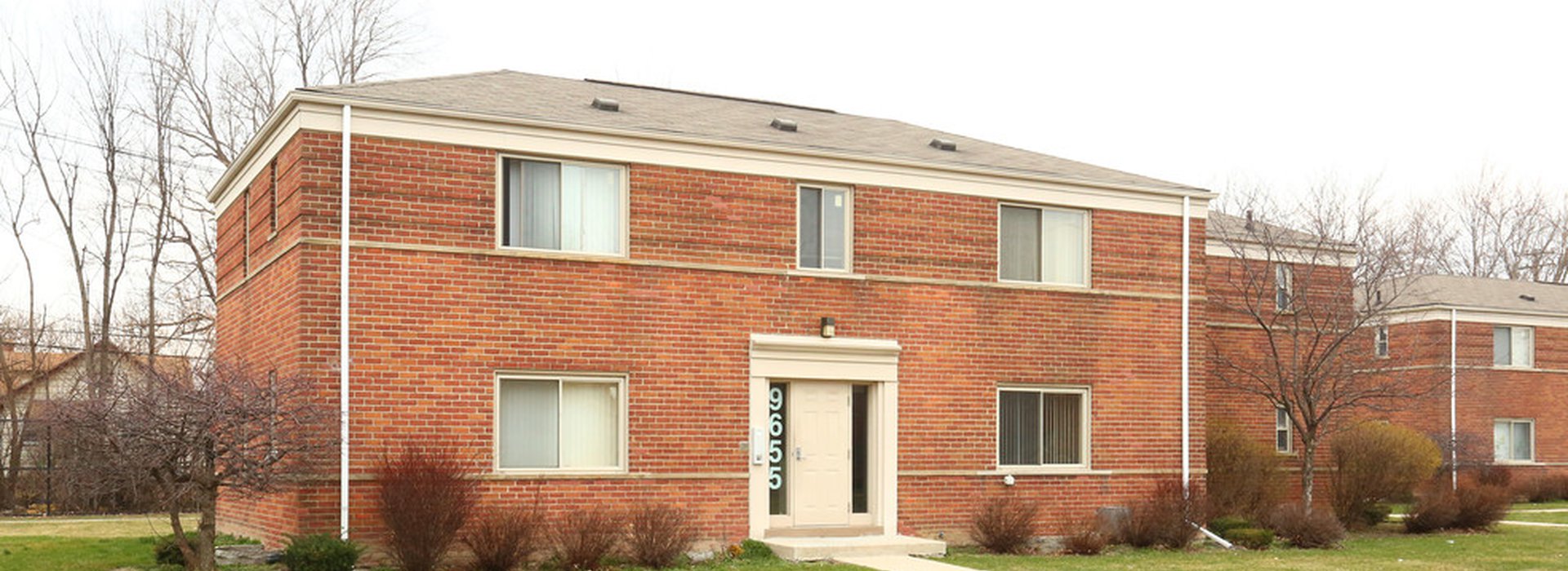 Northlawn_Apartment_Building exterior